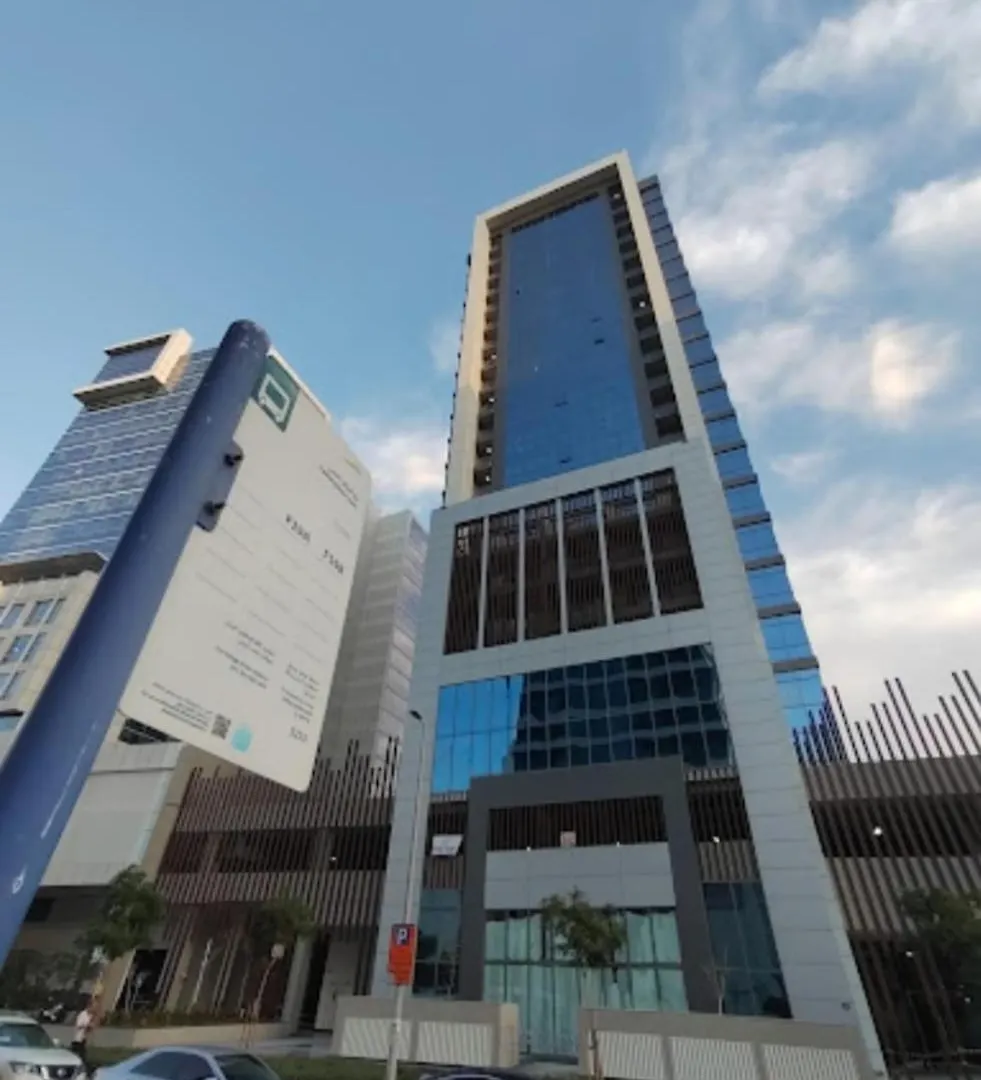 Stay Pod Oval Tower Dubai
